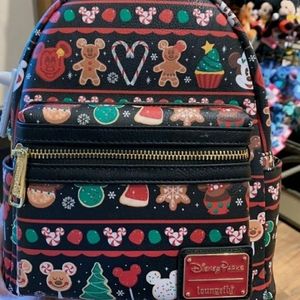 ISO, Disney holiday purse/bag